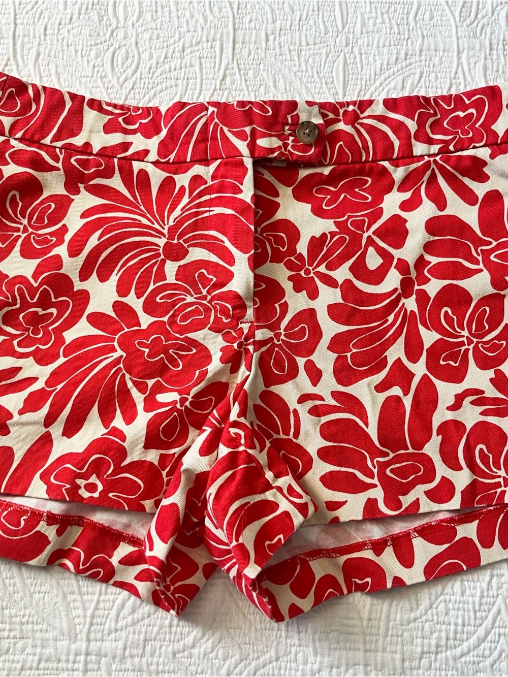 J. Crew Cream and Red Floral Shorts women’s size 6
